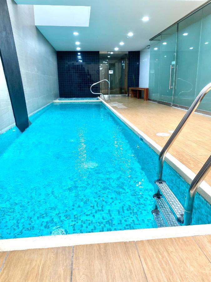 Hermoso Apartamento Con Piscina Miraflores- Canvas Lima Exterior foto